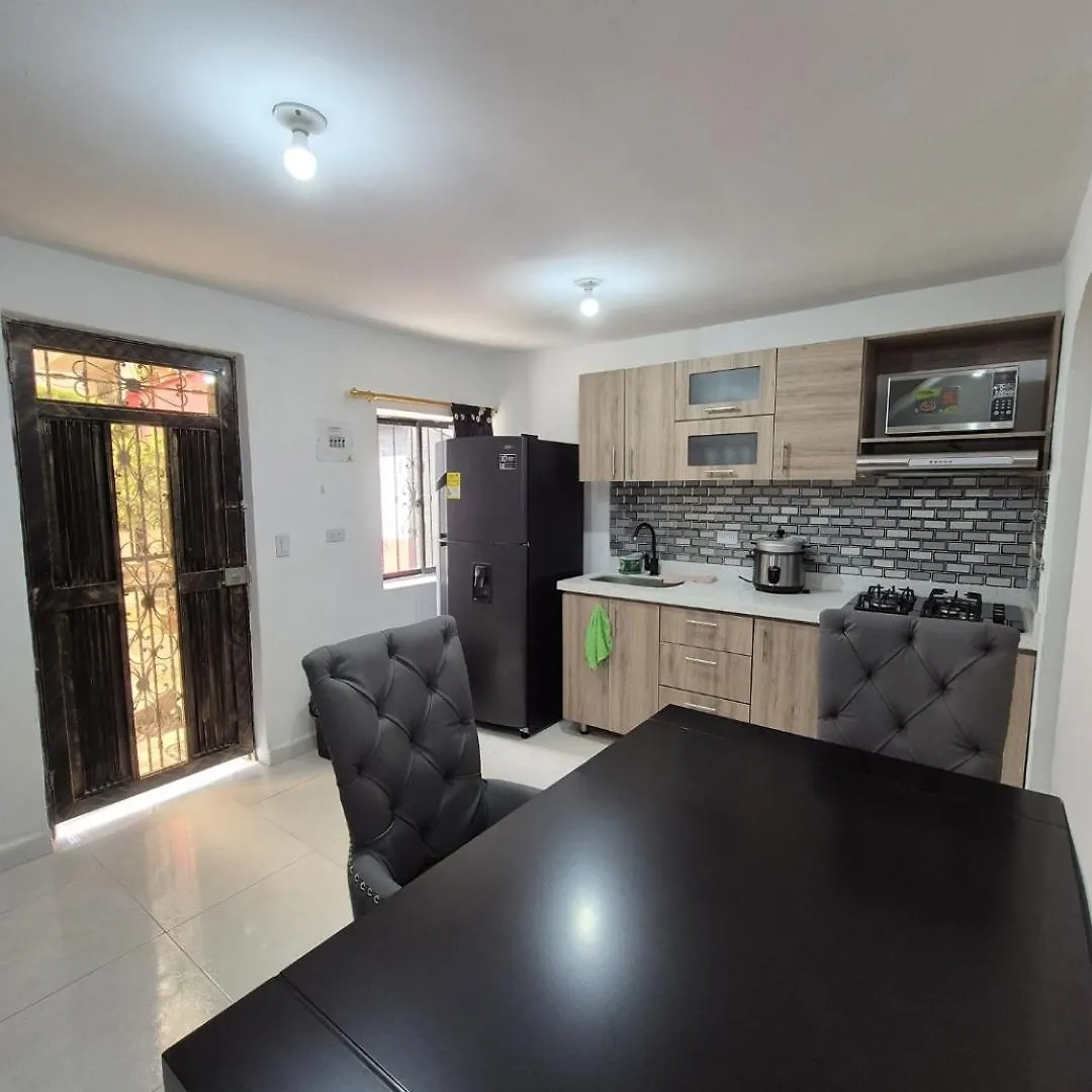 Bonito Y Elegante Apartamento Medellin Colombia